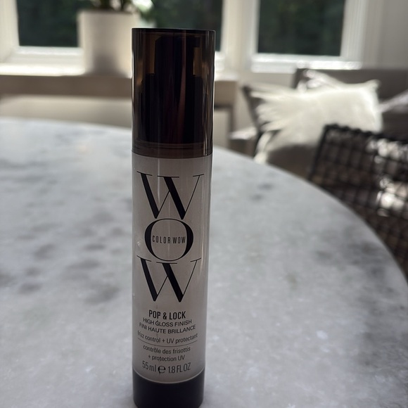 NEW WOW Pop & Lock High Gloss Hair Finish – Full Size | Frizz + UV Control - Picture 2 of 5
